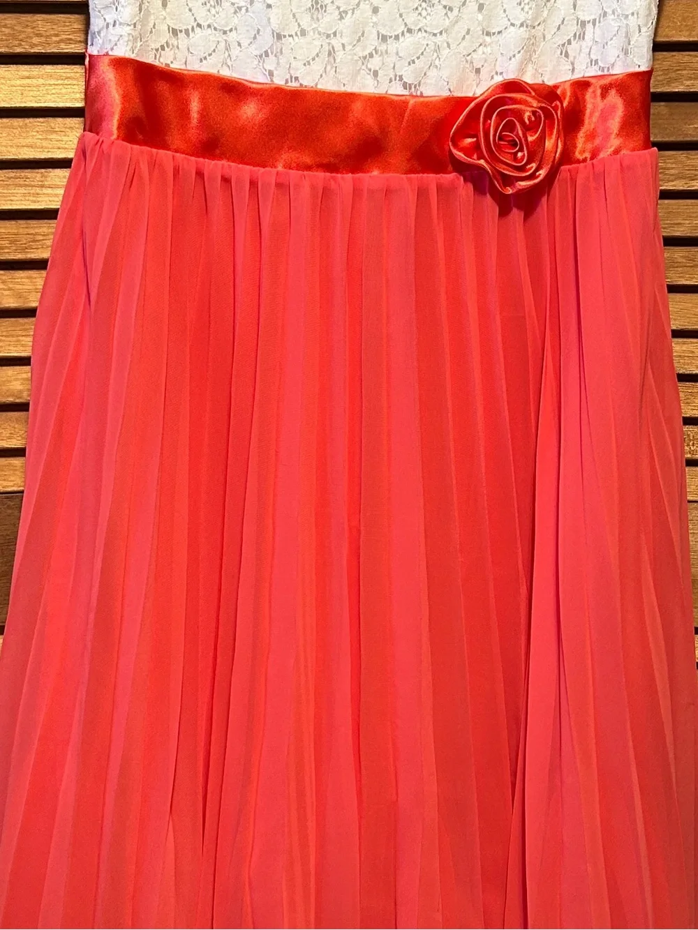 Emily West White Lace Top Coral-Pink Chiffon Bottom Sleeveless Party Dress